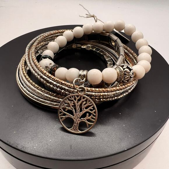 Eclectic Bracelet Lot 13 Pc Set Silver Tone Bangles Cuffs Beaded Stacked Jewelry - Picture 5 of 7